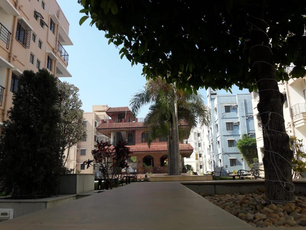 Отель Panthashala Santiniketan Sri Niketan Экстерьер фото