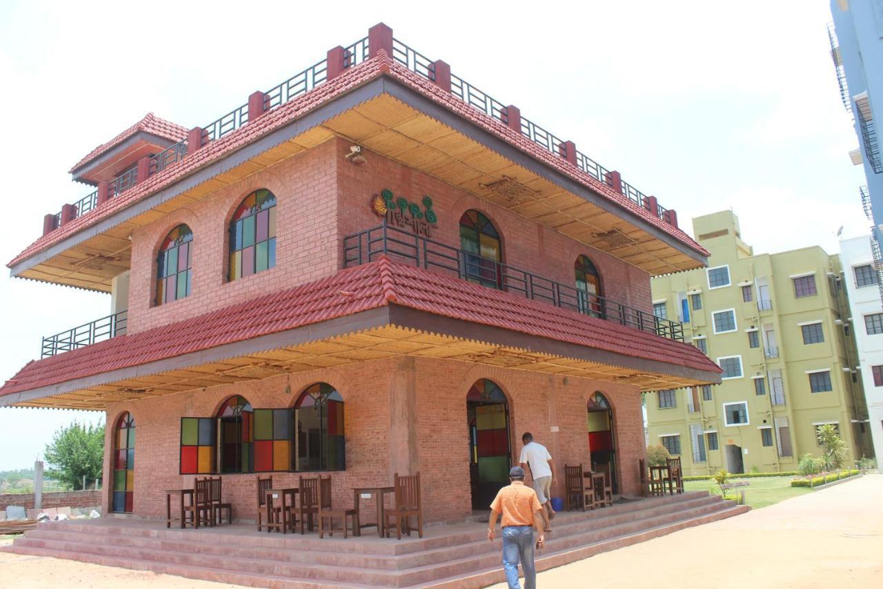 Отель Panthashala Santiniketan Sri Niketan Экстерьер фото